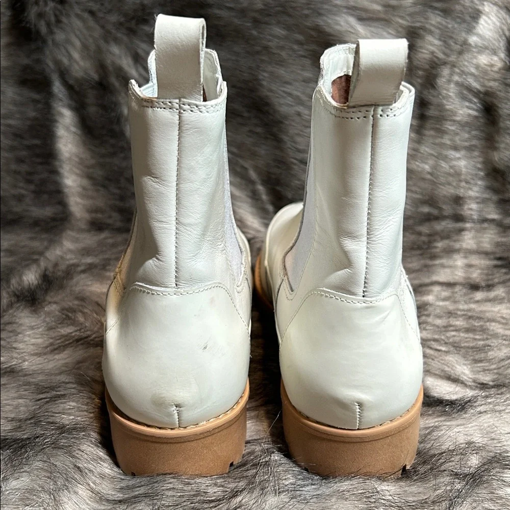 Rebecca Allen Women's The All Weather Boot White Lug Sole Size Women’s 8.5